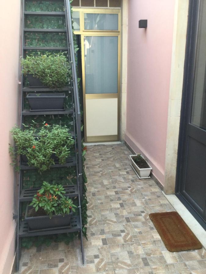 B&B Affittacamere Trigona Misterbianco Bagian luar foto